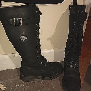 Harley Davidson Women's knee high lace up riding boots